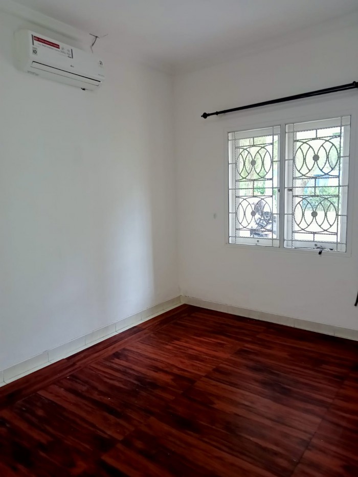 Rumah Disewakan Semi Furnished di Cluster Pasadena Deltamas Cikarang